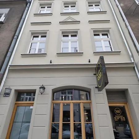 Apartament Old House *