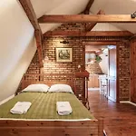 Old House Apartment