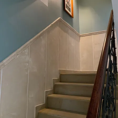 Old House 아파트