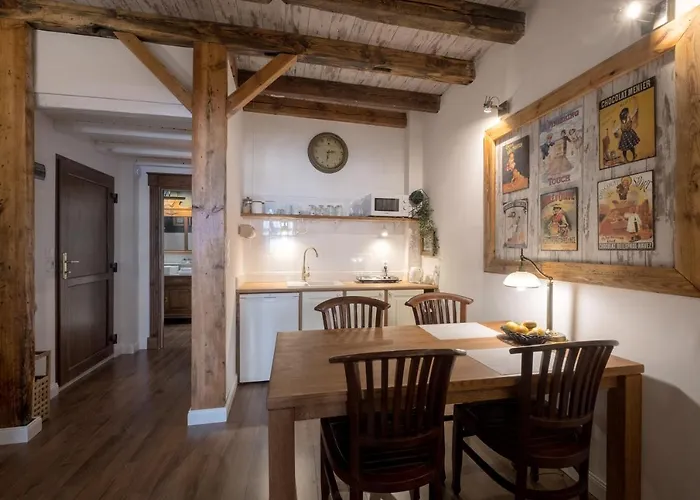 Old House Апартаменты Познань